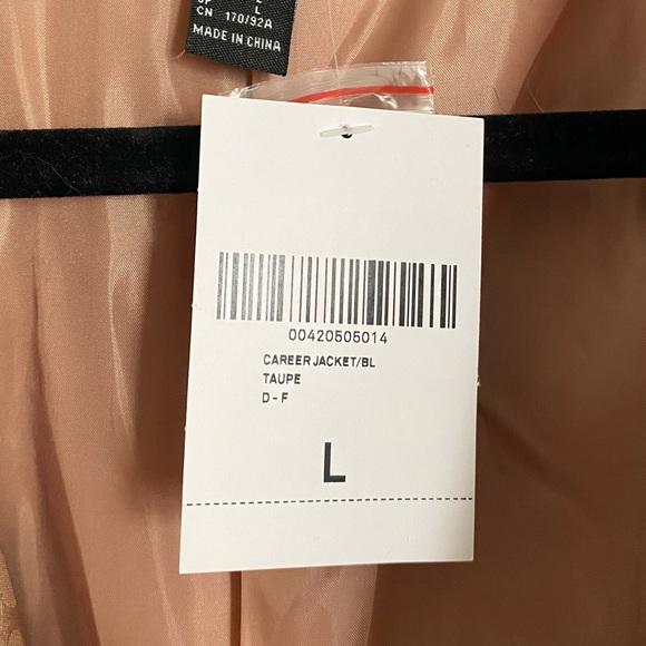 Satin Monochrome Cheetah Print Blazer - Picture 8 of 8